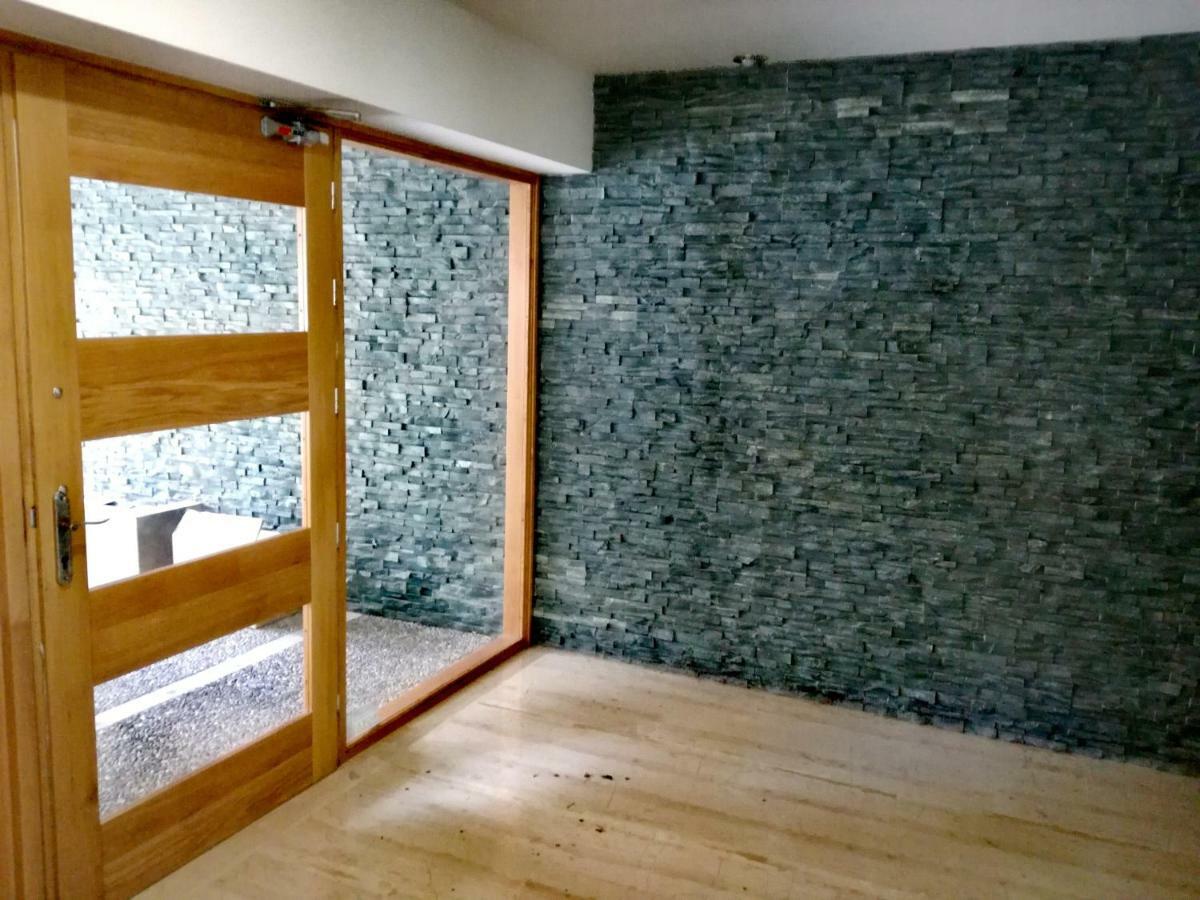Spacious And Modern Downtown Apartment Ираклион Экстерьер фото